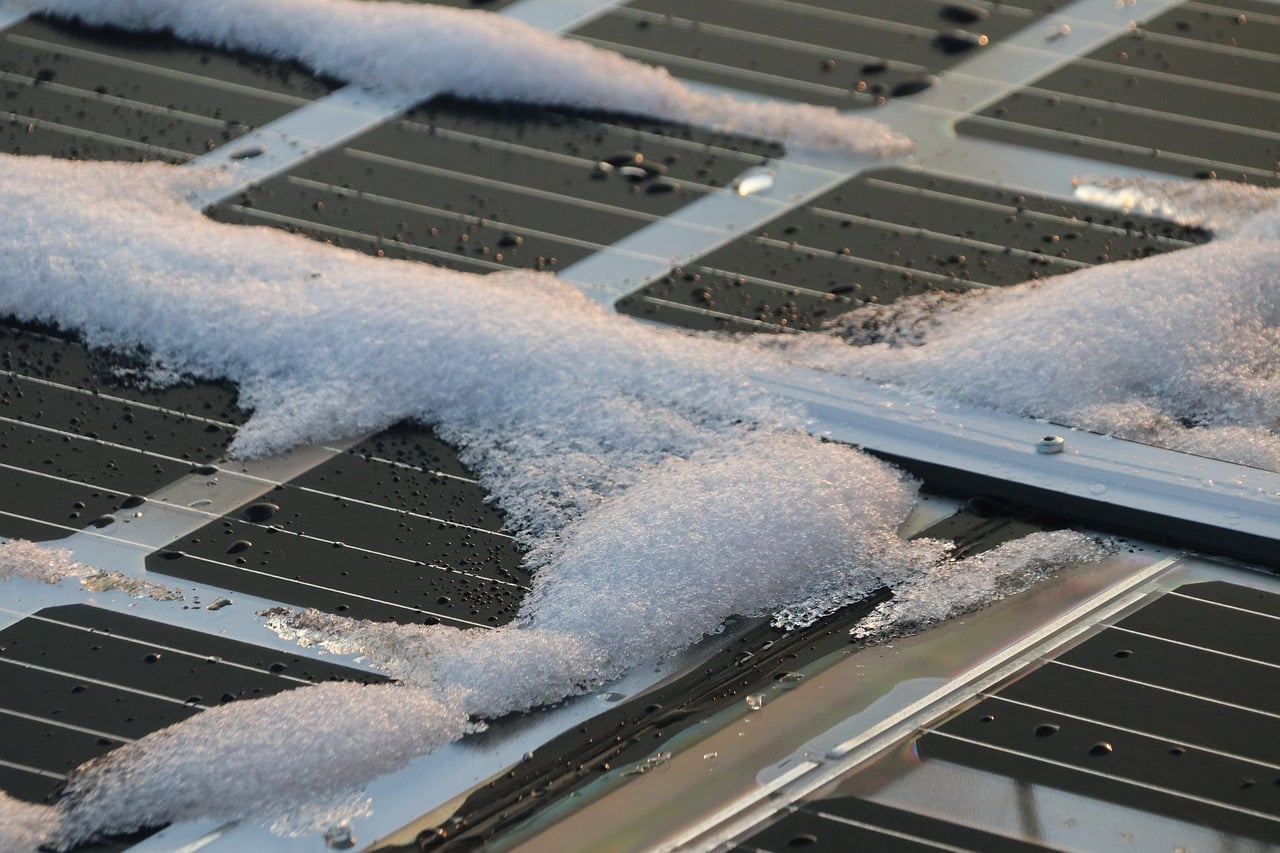 solar, covered, snow-5903373.jpg